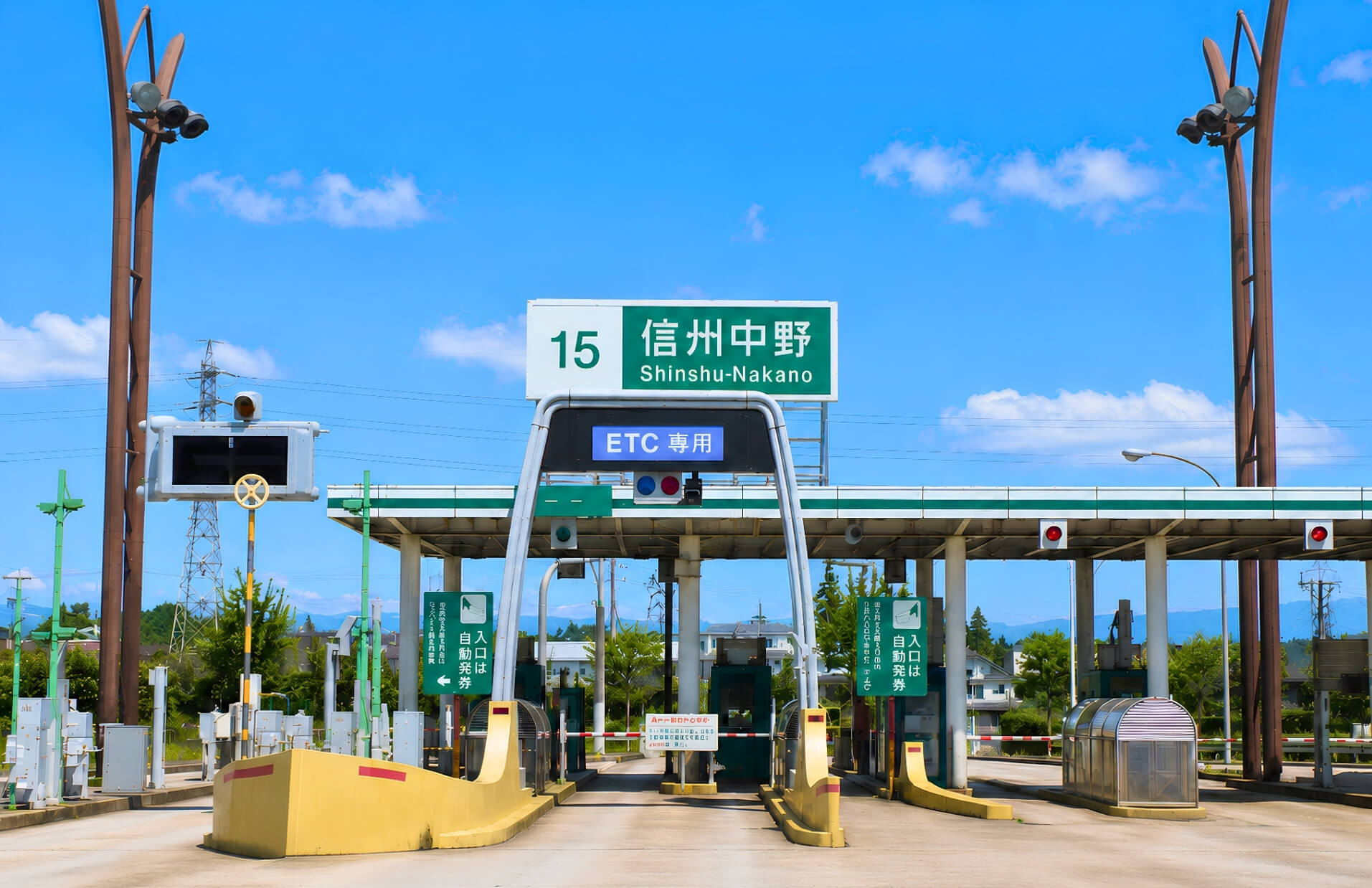 Road from the Shinshu-Nakano Interchange to Shibu Onsen