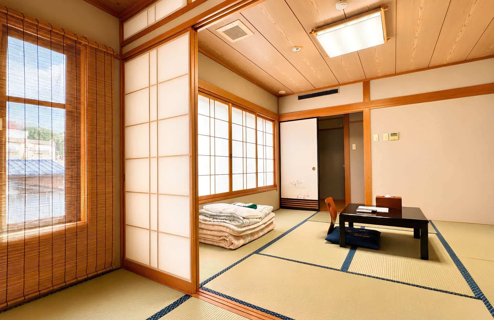 Japanese-style guest room at Tsukimi-no-Yu Yamaichiya in Shibu Onsen